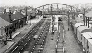 Athus- faisceau- passerelle.jpg